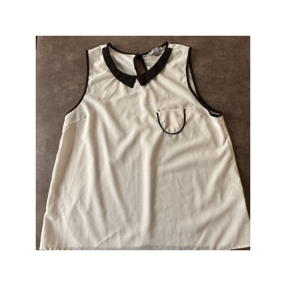Issi Women’s Small Sleeveless Top